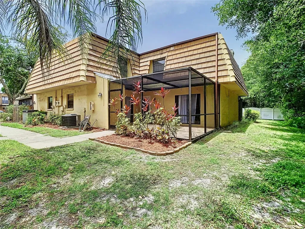 12711 Tall Pine Drive Tampa FL 33625
