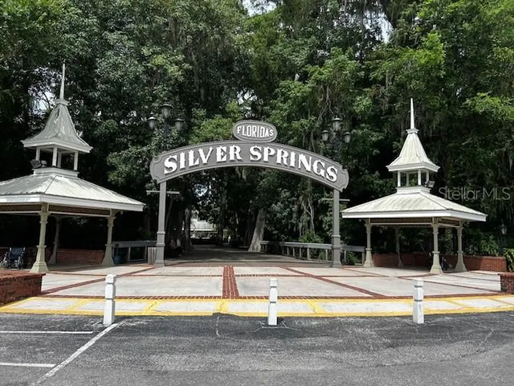 7205 NE 61st Avenue Road Silver Springs FL 34488