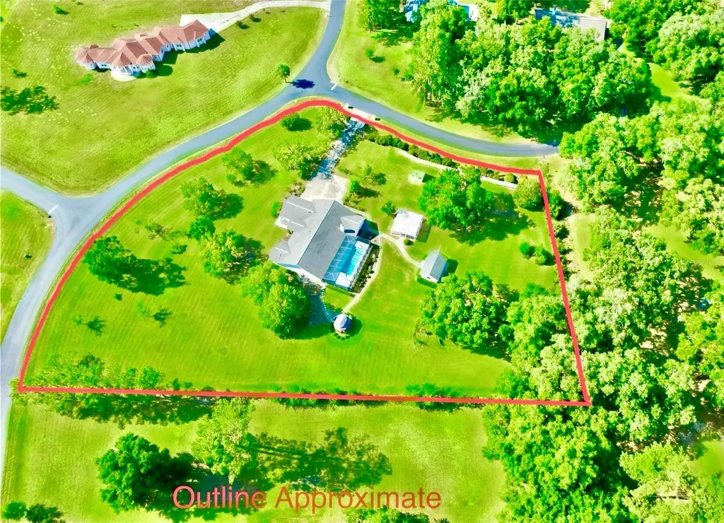 7205 NE 61st Avenue Road Silver Springs FL 34488