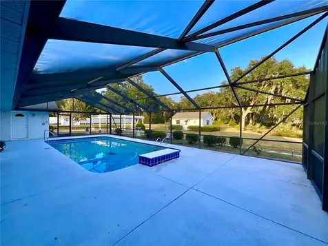 7205 NE 61st Avenue Road Silver Springs FL 34488