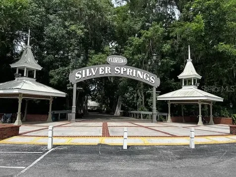 7205 NE 61st Avenue Road Silver Springs FL 34488