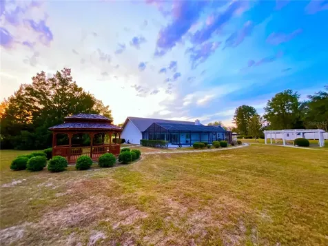 7205 NE 61st Avenue Road Silver Springs FL 34488