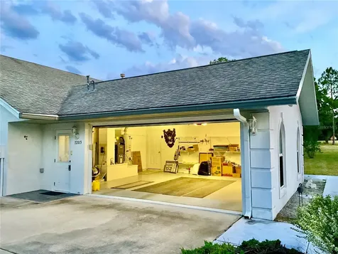 7205 NE 61st Avenue Road Silver Springs FL 34488