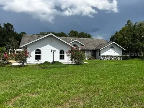 7205 NE 61st Avenue Road Silver Springs FL 34488