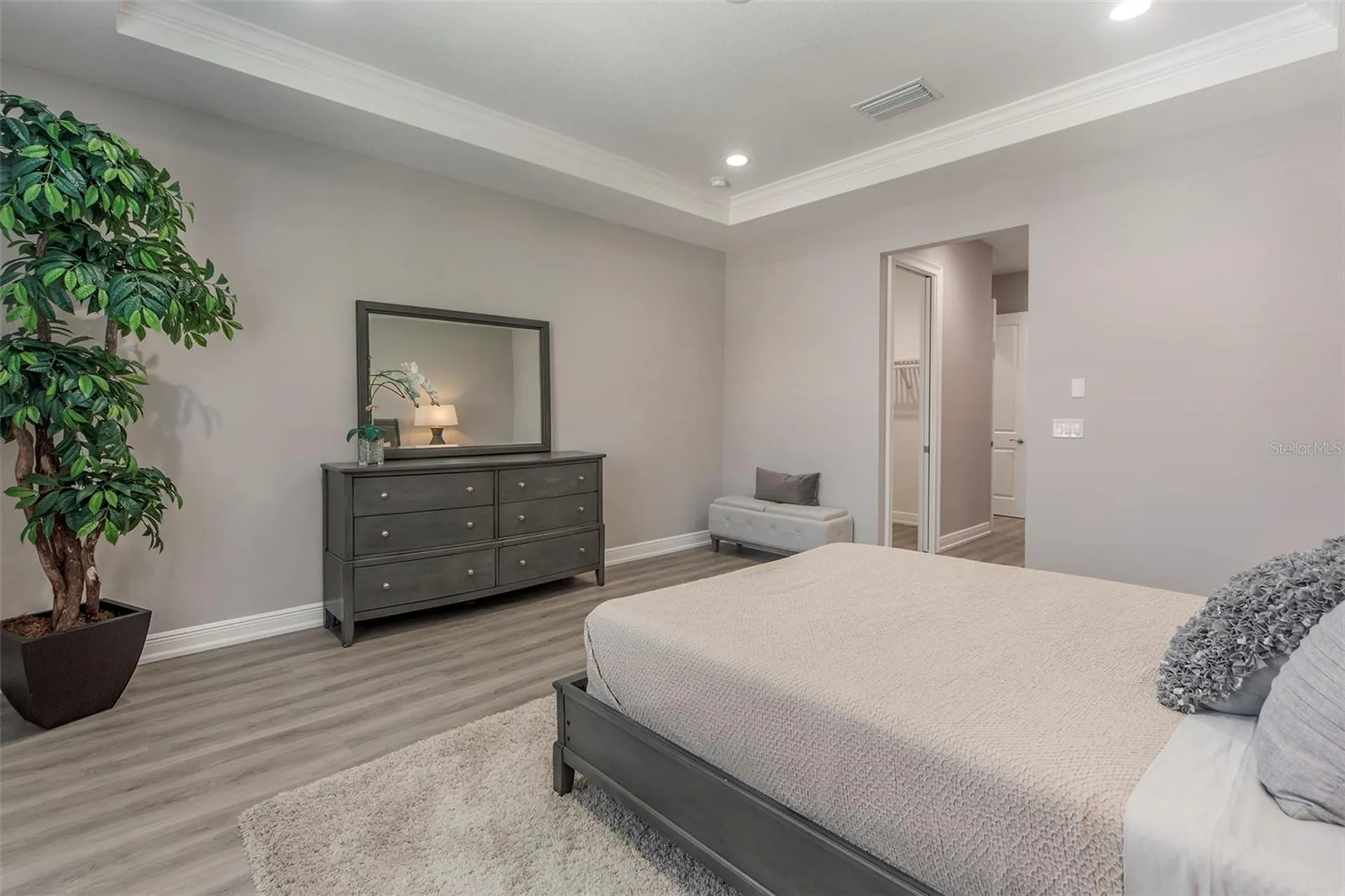 17B Franklin Court S St Petersburg FL 33711