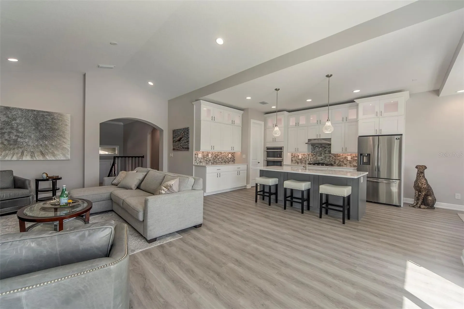 17B Franklin Court S St Petersburg FL 33711