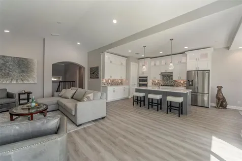 17B Franklin Court S St Petersburg FL 33711
