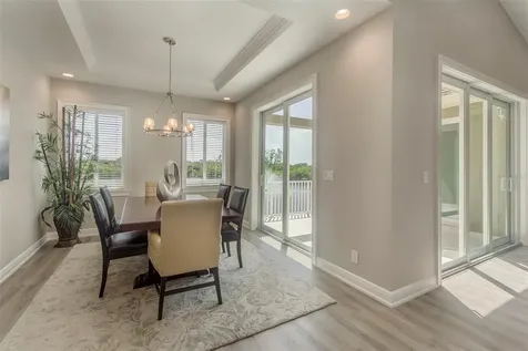 17B Franklin Court S St Petersburg FL 33711