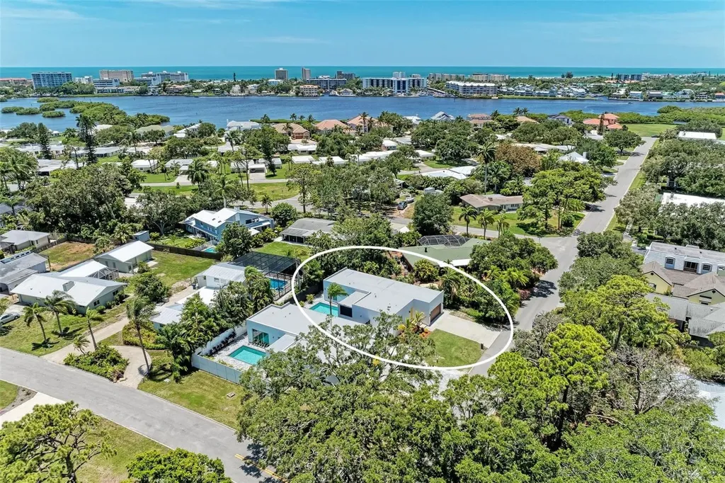 1780 Southwood Street Sarasota FL 34231