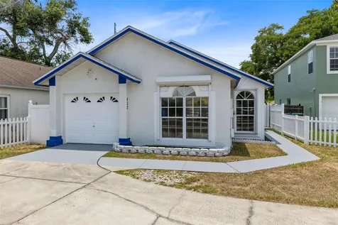 422 Southern Charm Drive Orlando FL 32807