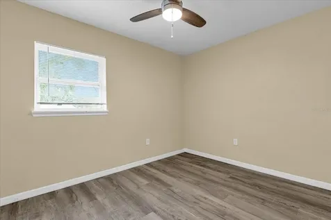 914 Adams Street Leesburg FL 34748