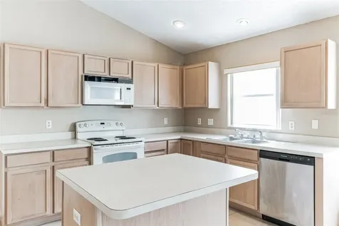 735 Riggs Circle Davenport FL 33897
