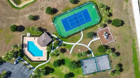 735 Riggs Circle Davenport FL 33897
