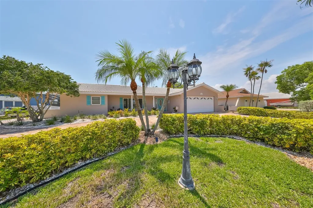 6345 Cocoa Lane Apollo Beach FL 33572
