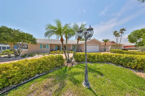 6345 Cocoa Lane Apollo Beach FL 33572