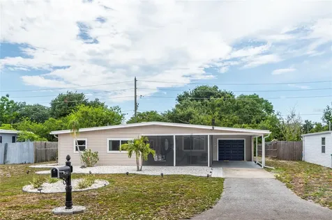 134 Melody Lane Largo FL 33771