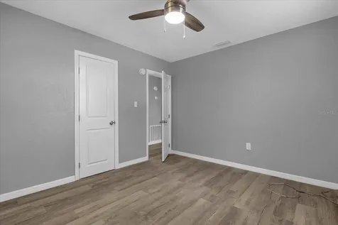 912 Adams Street Leesburg FL 34748