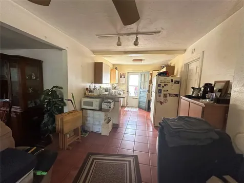 4127 3rd Avenue N St Petersburg FL 33713