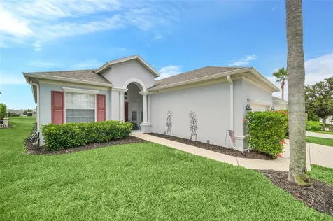 427 Calabay Parc Boulevard Davenport FL 33897