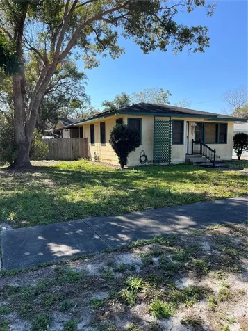 1253 Woodlawn Terrace Clearwater FL 33755