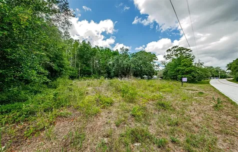 10086 Hilltop Drive New Port Richey FL 34654