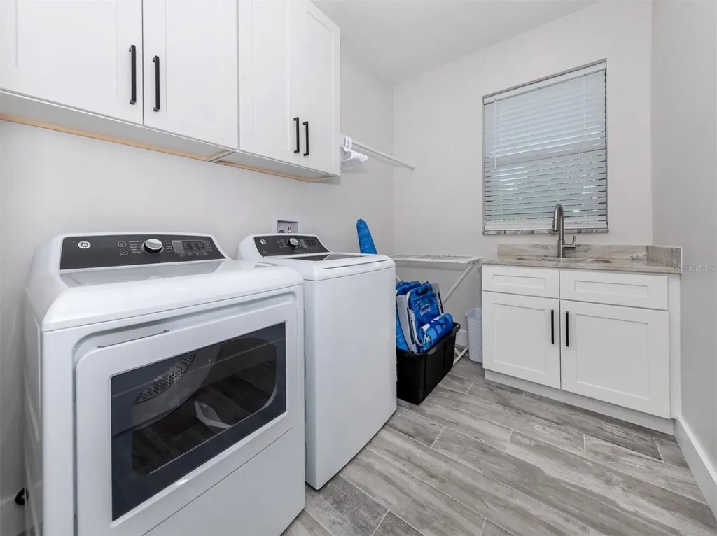 17566 De Miranda Avenue North Port FL 34287