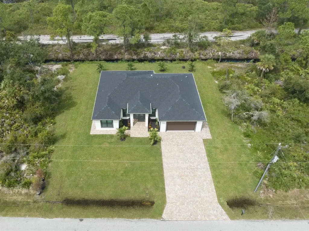17566 De Miranda Avenue North Port FL 34287