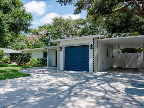 2901 W Rogers Avenue Tampa FL 33611