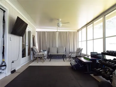 2901 W Rogers Avenue Tampa FL 33611