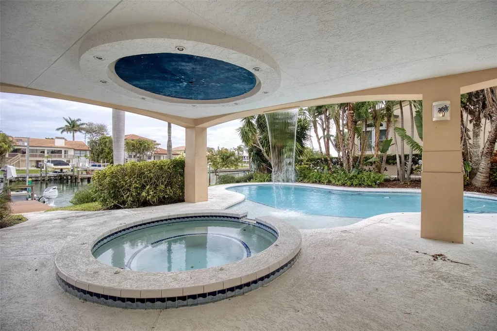131 Sands Point Drive Tierra Verde FL 33715