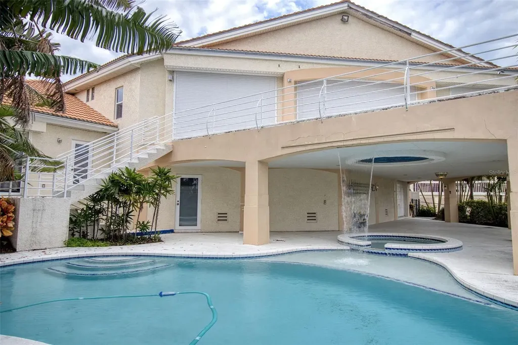 131 Sands Point Drive Tierra Verde FL 33715