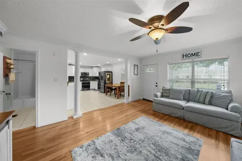 4205 W Obispo Street Tampa FL 33629