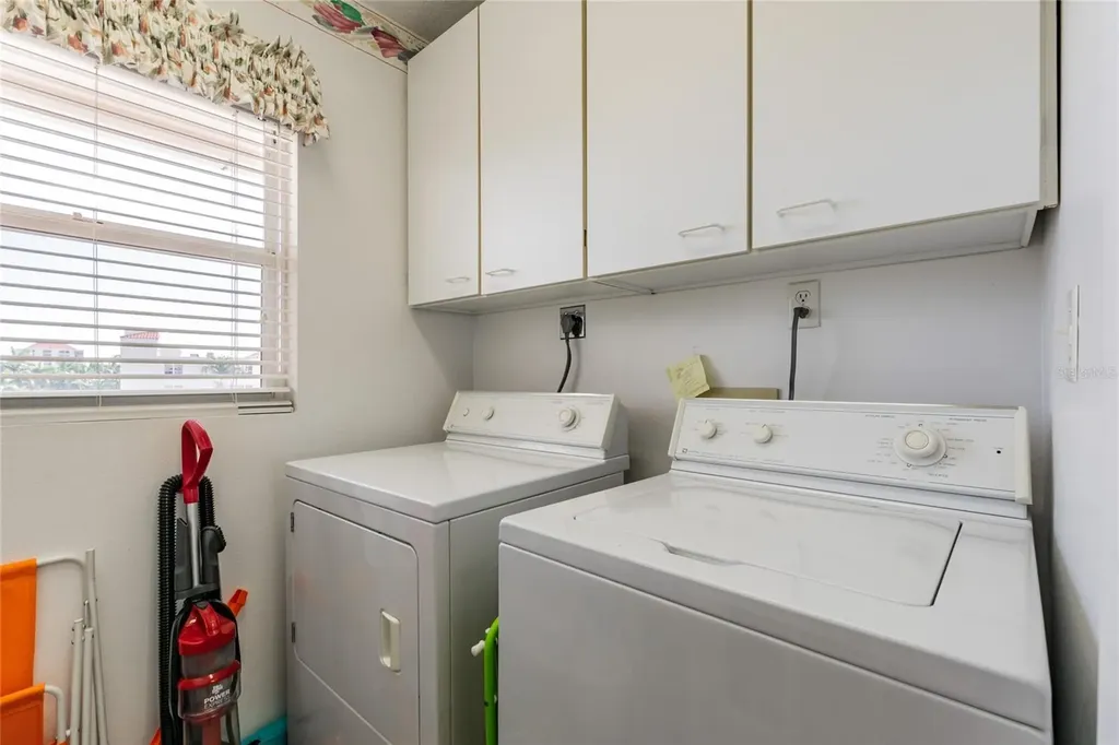 5901 Bahia Del Mar Circle St Petersburg FL 33715