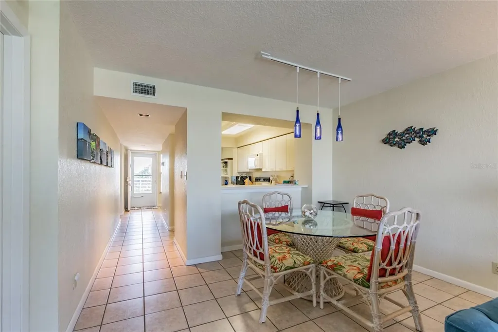 5901 Bahia Del Mar Circle St Petersburg FL 33715