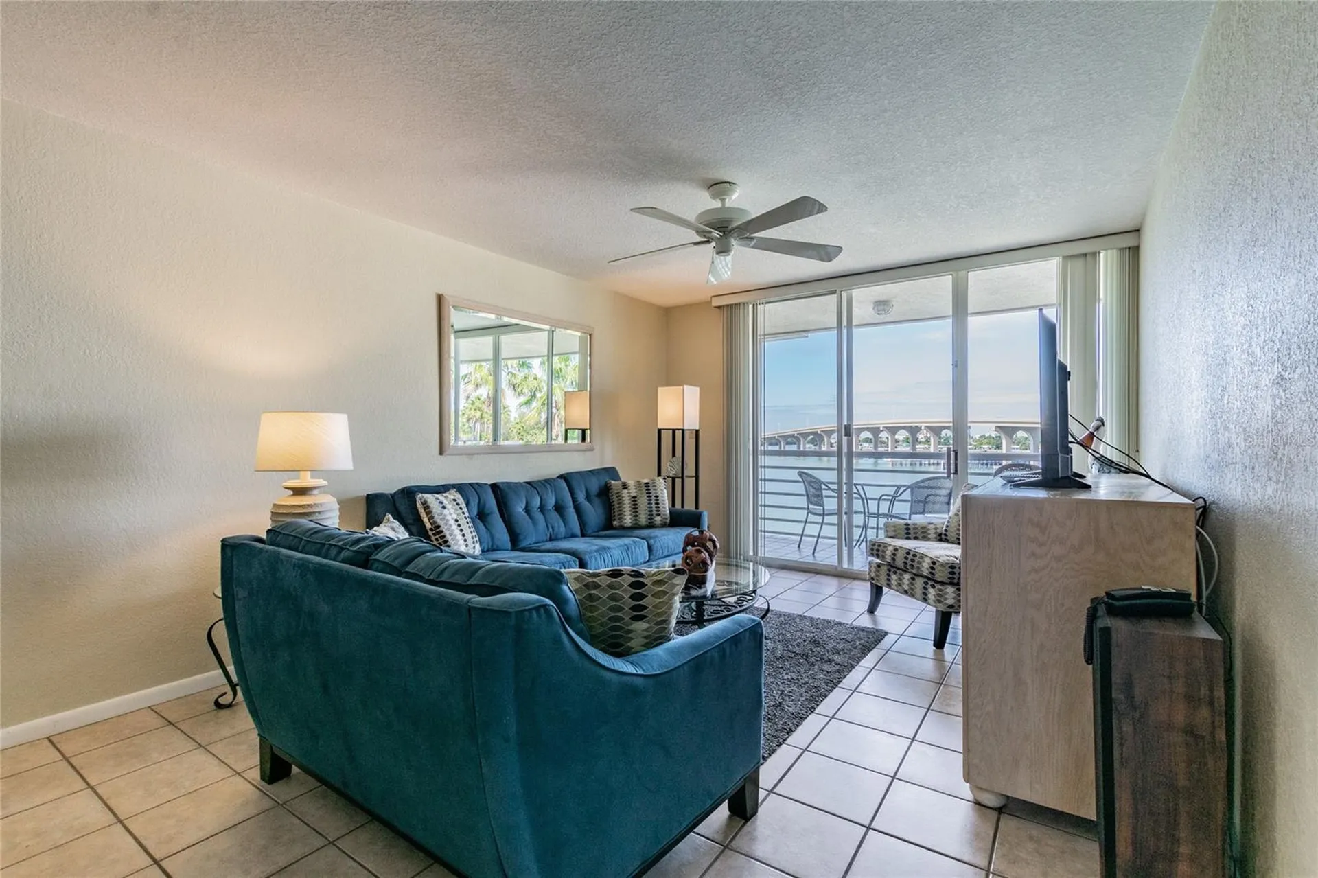5901 Bahia Del Mar Circle St Petersburg FL 33715