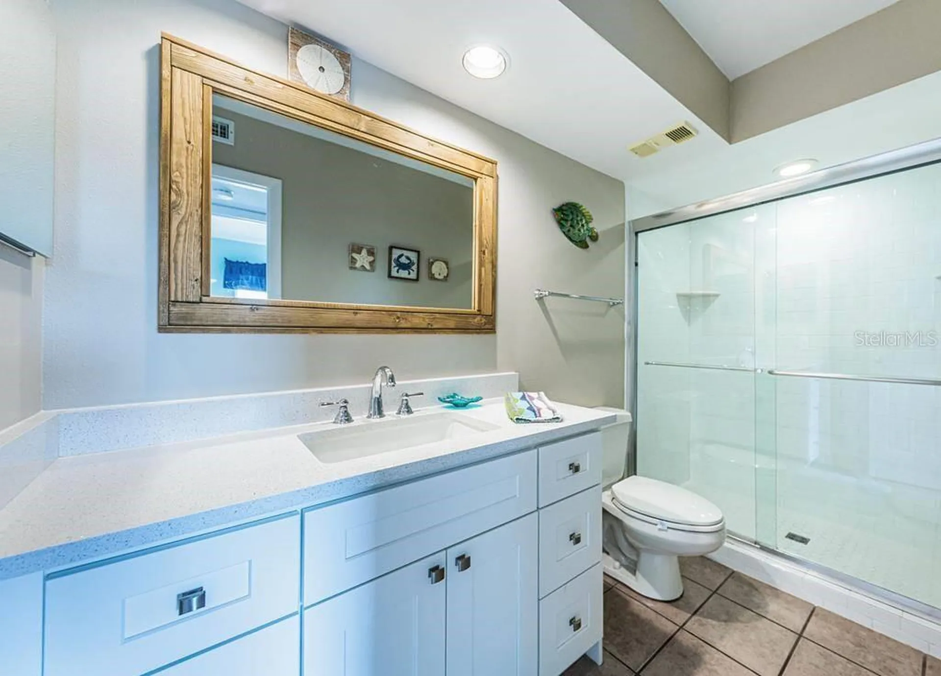 5901 Bahia Del Mar Circle St Petersburg FL 33715