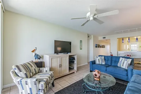 5901 Bahia Del Mar Circle St Petersburg FL 33715