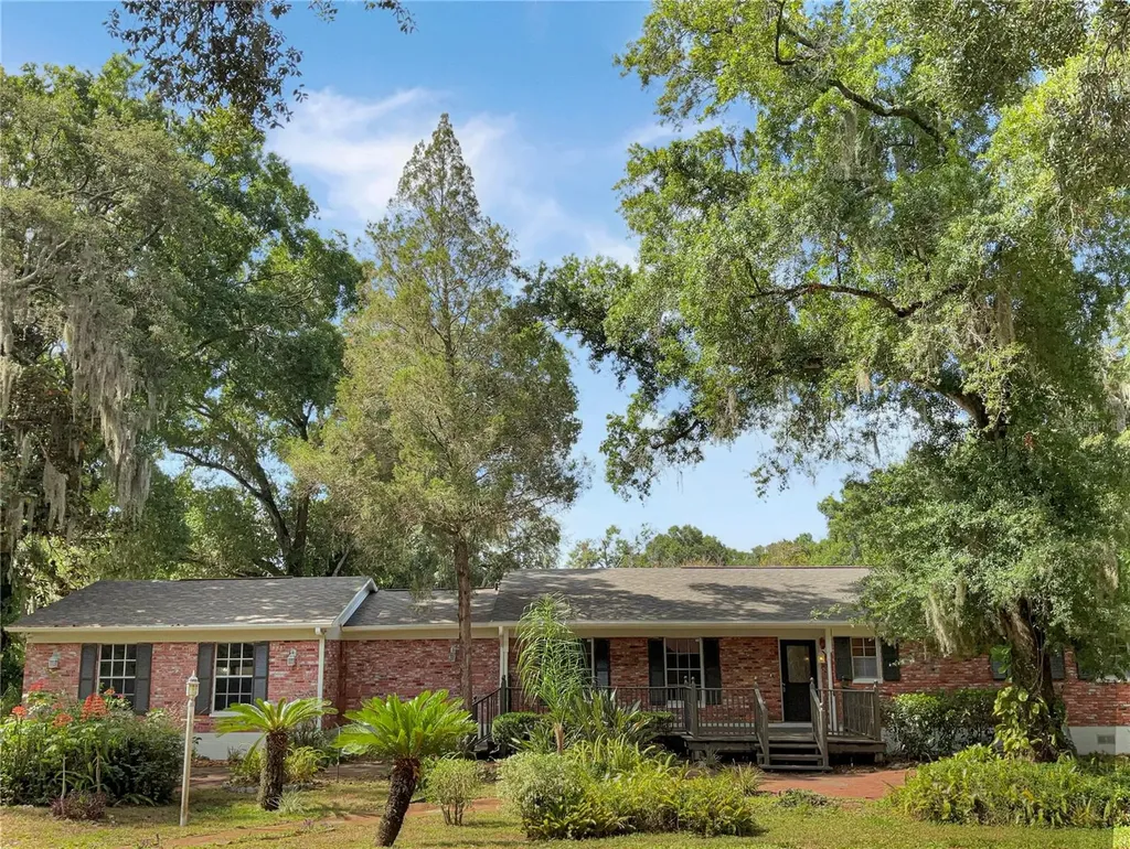 316 N Hilltop Road Brandon FL 33510