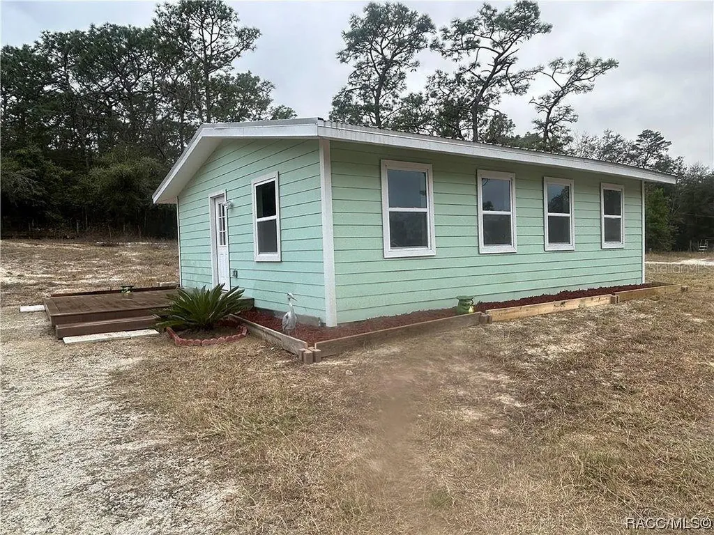 11771 N Angus Hills Terrace Dunnellon FL 34433