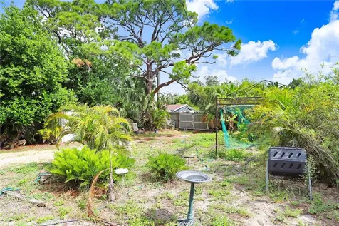 6927 3rd Avenue N St Petersburg FL 33710
