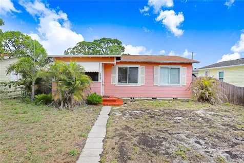 6927 3rd Avenue N St Petersburg FL 33710