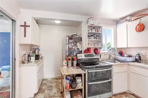 6927 3rd Avenue N St Petersburg FL 33710