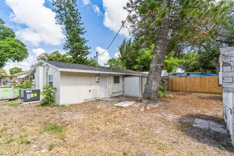 3518 20th Street W Bradenton FL 34205