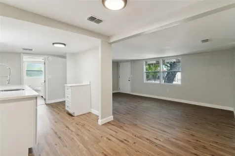 3518 20th Street W Bradenton FL 34205