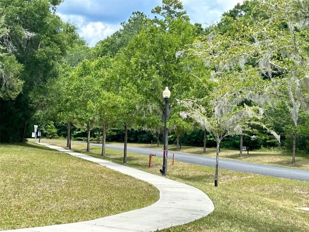 5933 NW 88th Way Gainesville FL 32653