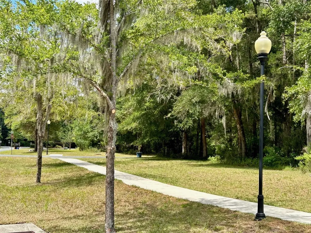 5933 NW 88th Way Gainesville FL 32653