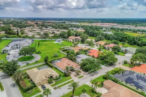 5705 Oakton Court Sarasota FL 34233