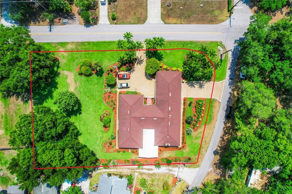 327 24th Street SW Winter Haven FL 33880
