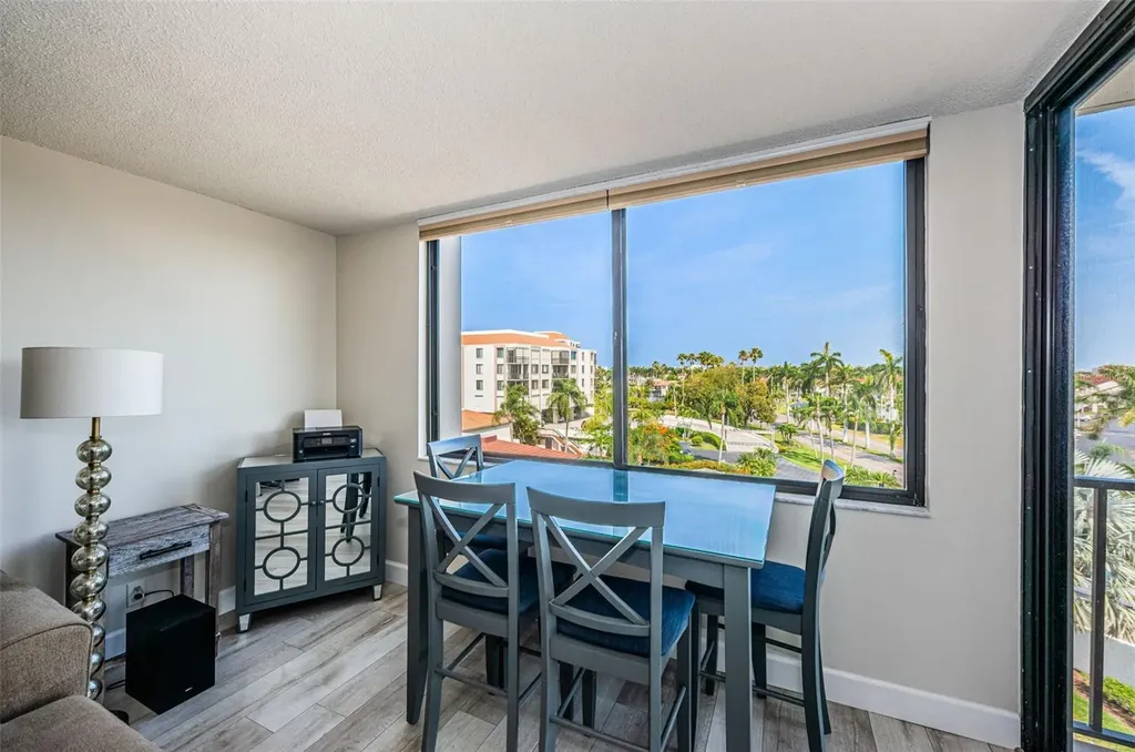 6361 Bahia Del Mar Boulevard St Petersburg FL 33715