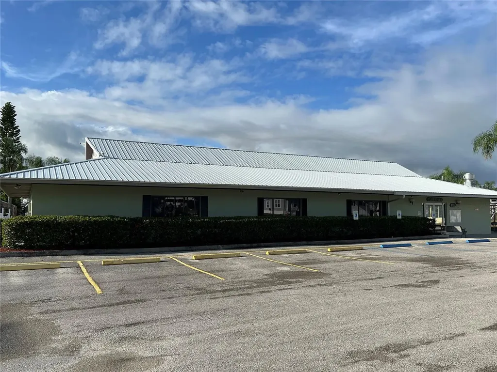 137 Citrus Ridge Drive Davenport FL 33837